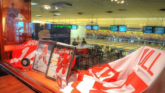 Sunnybrook Lanes (Sunnybrook Motel) - Old Web Listing (newer photo)